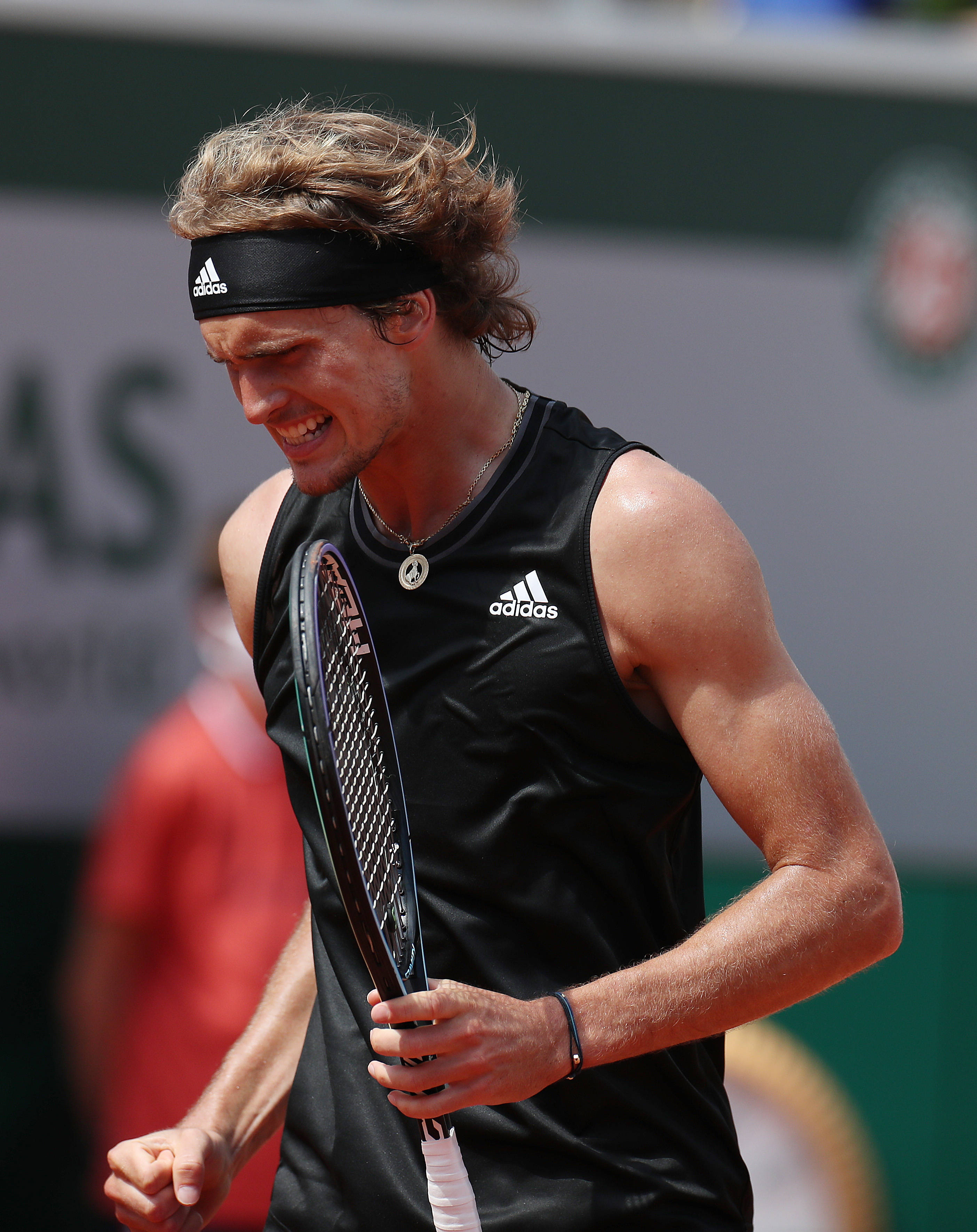 欧洲网球队逆转法国网球队,兹维列夫惊艳世界 欧洲网球队逆转法国网球队,兹维列夫惊艳世界