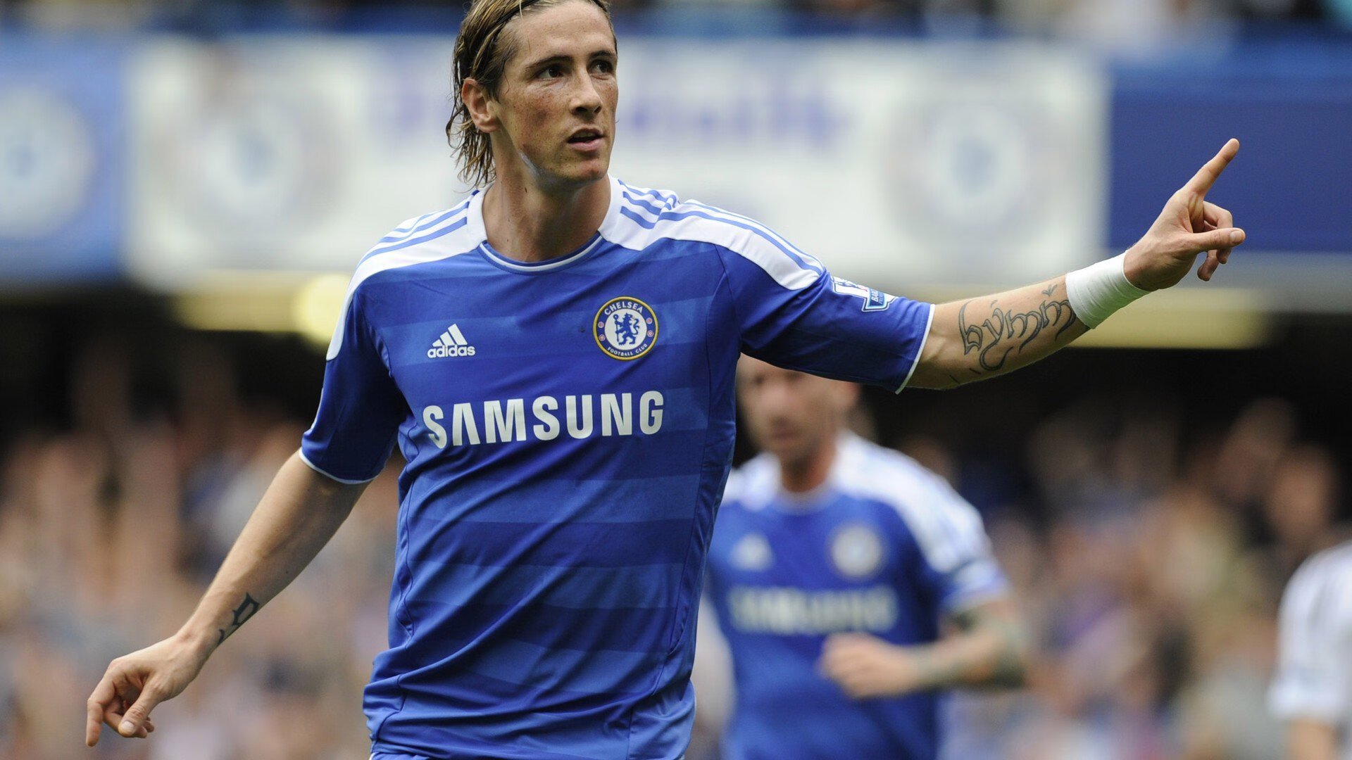 32年后,黄蜂压哨飞舞,奇才黯然退场,一场注定被时光镌刻的唯一对决