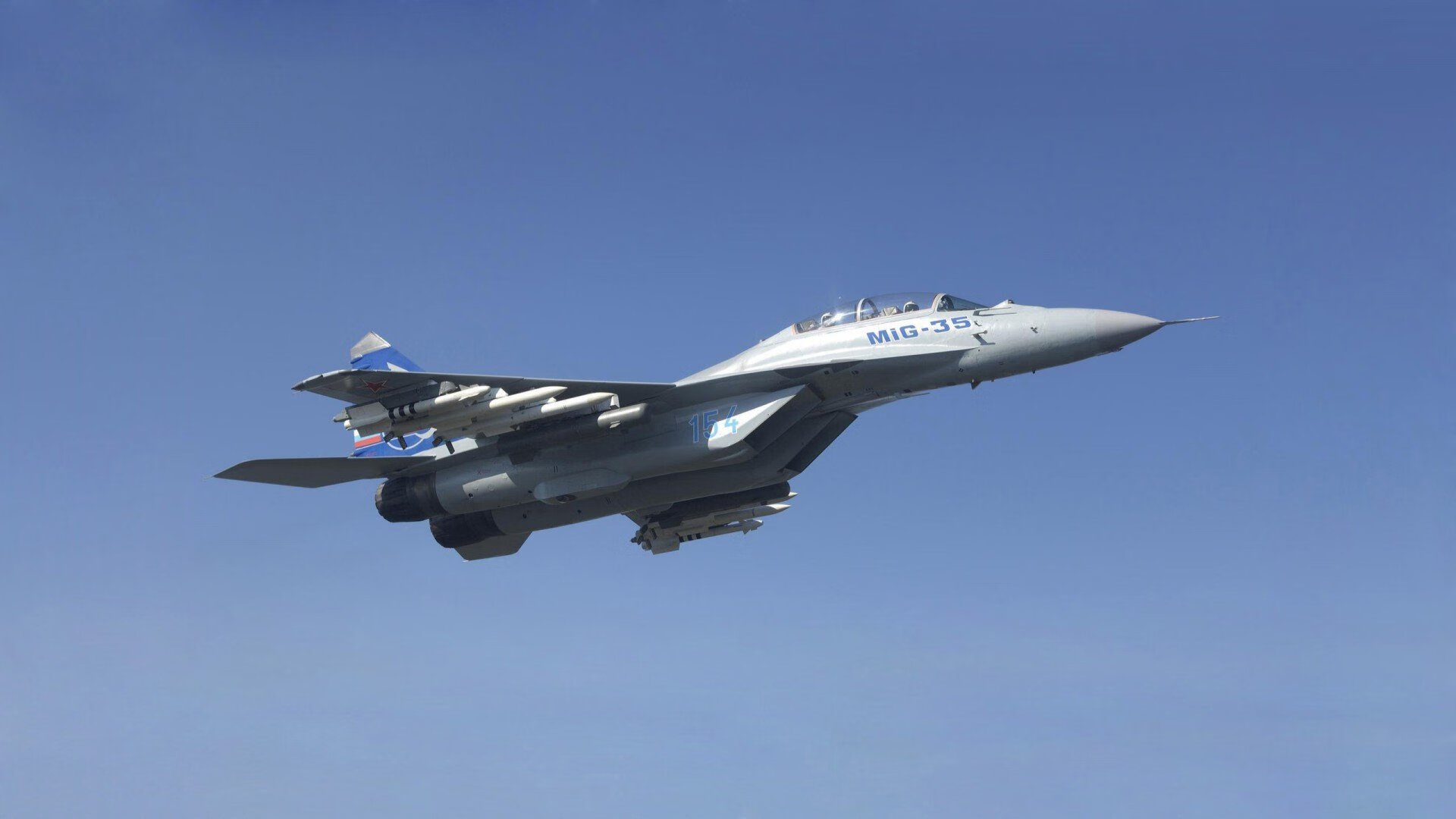 绿茵暗夜里的三连星火，马丁内利如何用三个瞬间改写巴萨对阵葡萄牙的史诗之夜