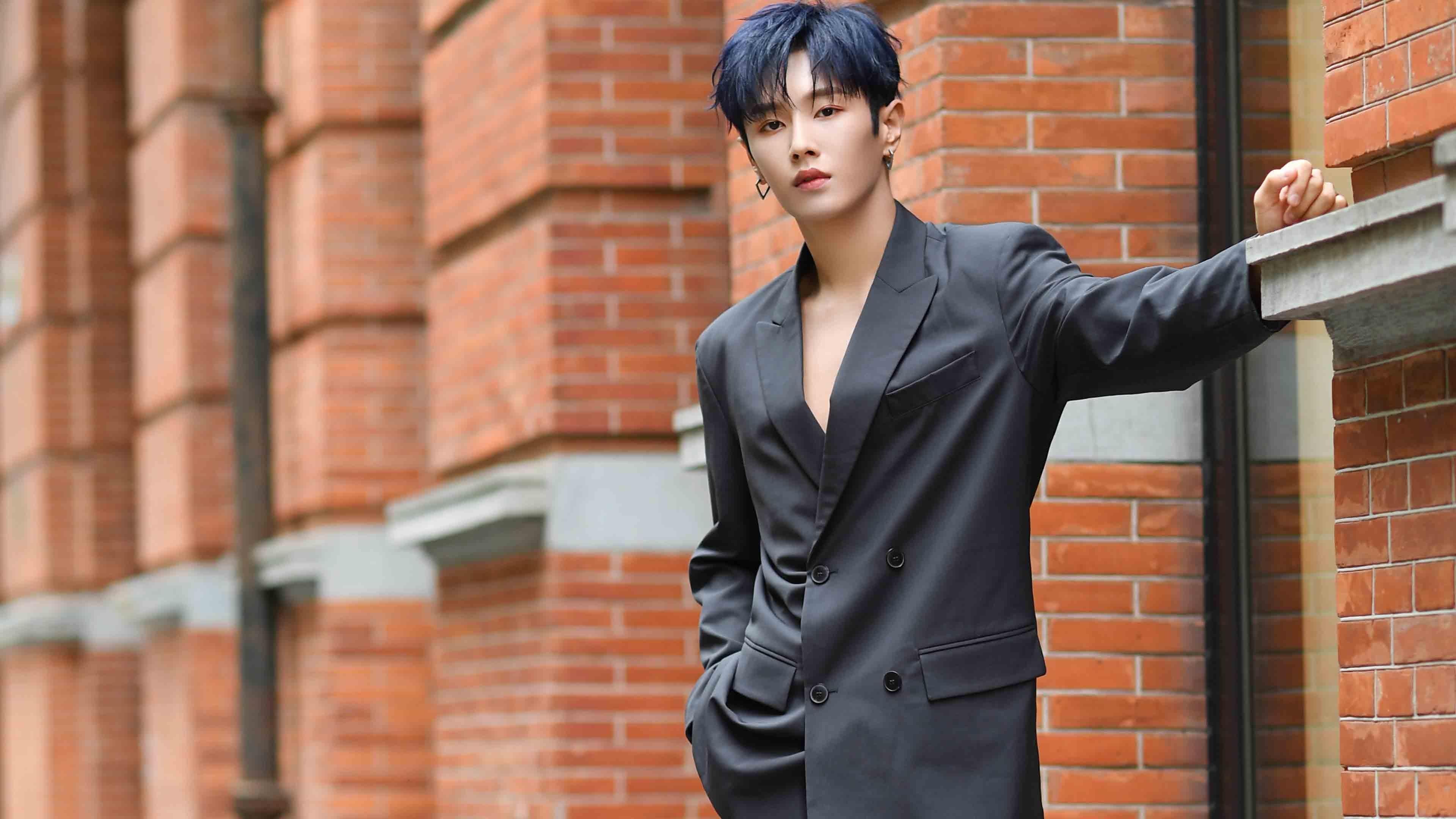 墨色与刀锋,字母哥绘出76人团队篮球的诗卷