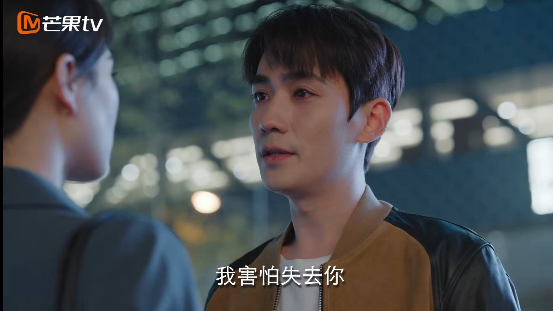 看到这个德甲争冠战焦点战，吉林队强压黄蜂的混搭关键词，非常有趣！这显然是一场打破次元壁、融合东西方体育的唯一性盛宴。让我们以此为灵感，创作一篇充满想象力的文章